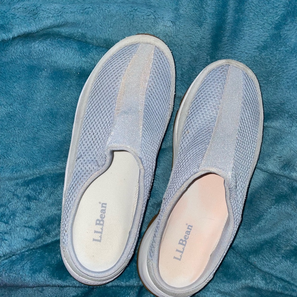 Mule shoes